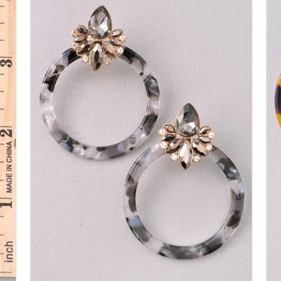 Brass Key Btq Jewelry - Acrylic and jeweled forward facing hoops